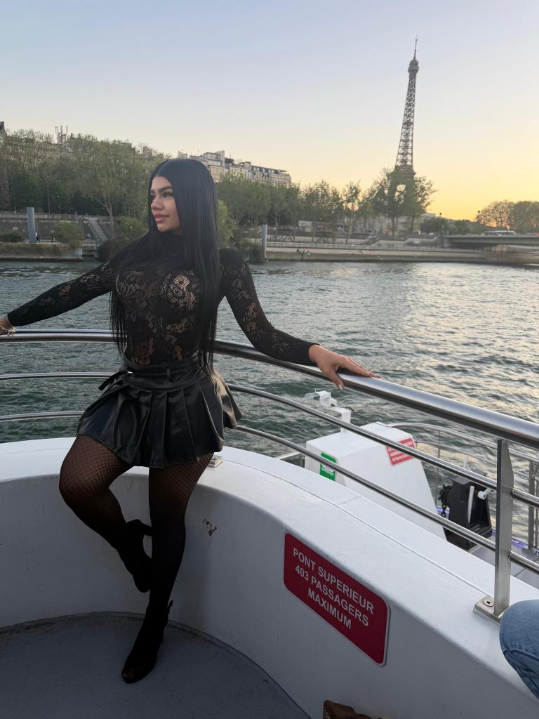 666104484: Chica busca chico en Lérida