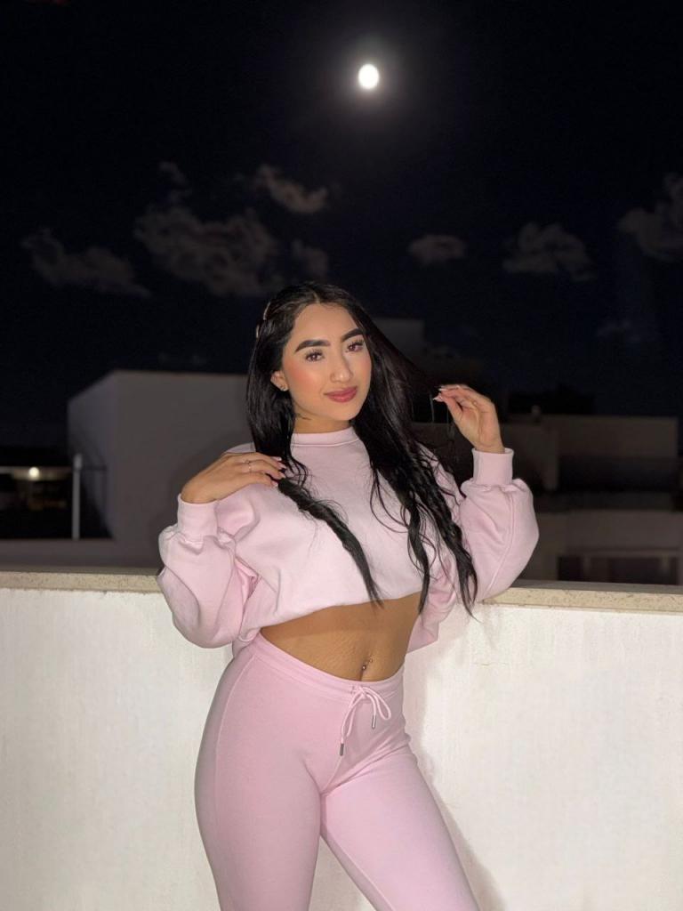 605371925: Chica busca chico en Las Palmas