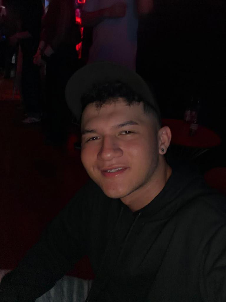 631170220: Chico busca chica en Albacete