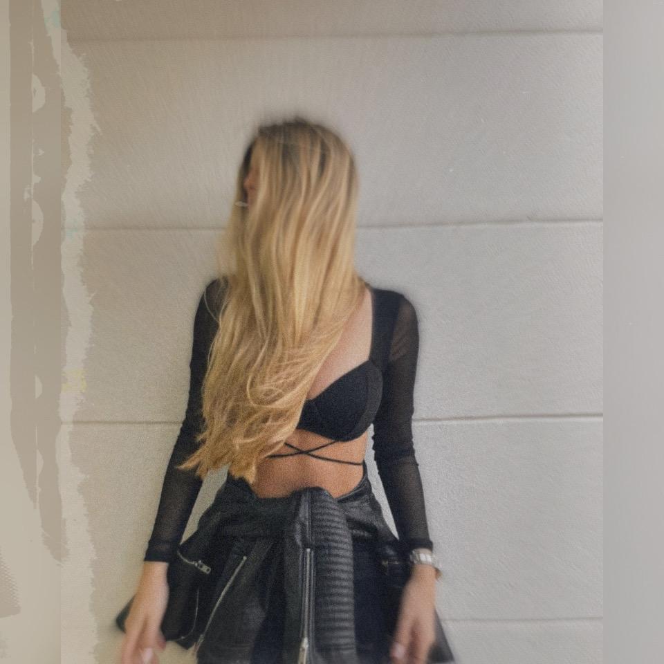 607047114: Chica busca chico en Lérida