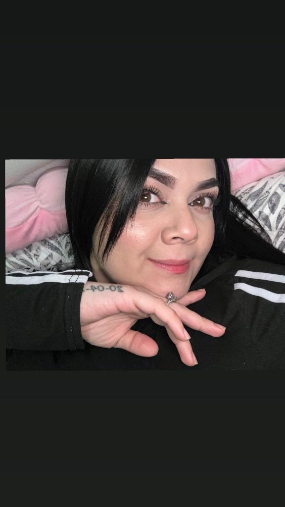 607252631: Chica busca chico en Valencia