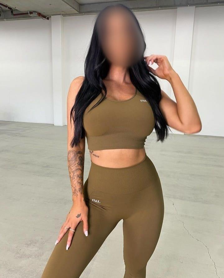 Chica busca chico en Tenerife: 