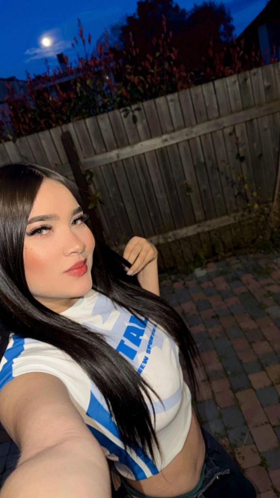 613627989: Chica busca chico en Lérida