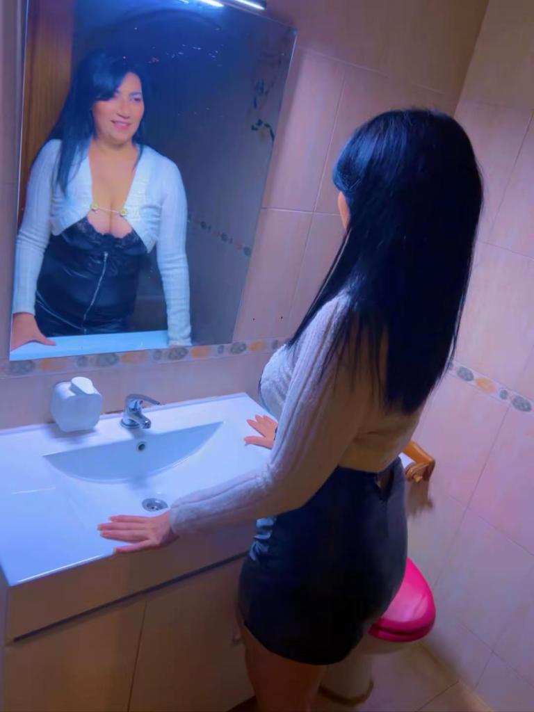 Chica busca chico en Murcia: 