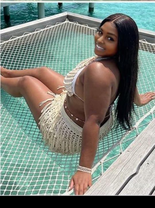 Chica busca chico en Almería: 