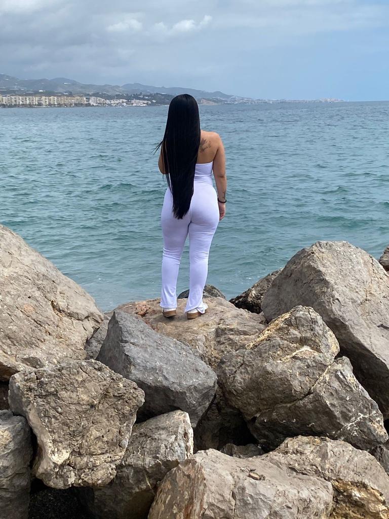 642116700: Chica busca chico en Valencia