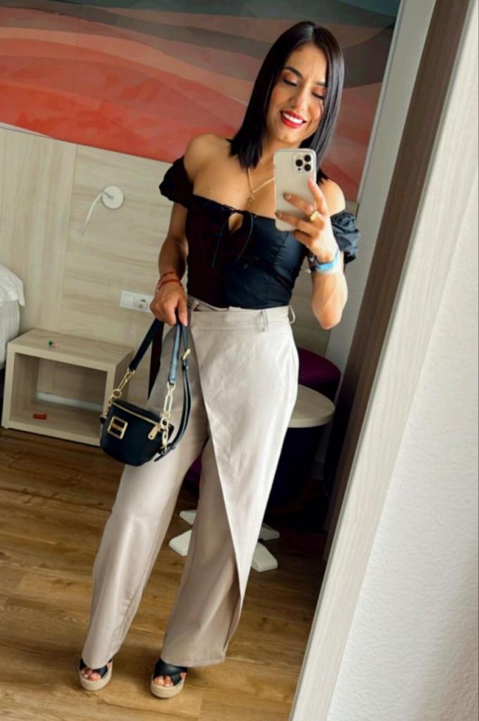 Chica busca chico en Tenerife: 