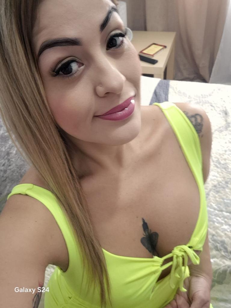 641764122: Chica busca chico en Madrid