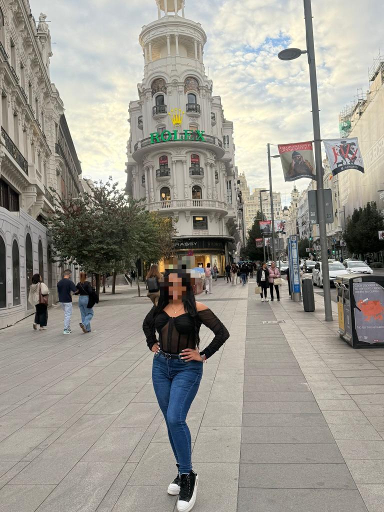 Chica busca chico en Sevilla: 