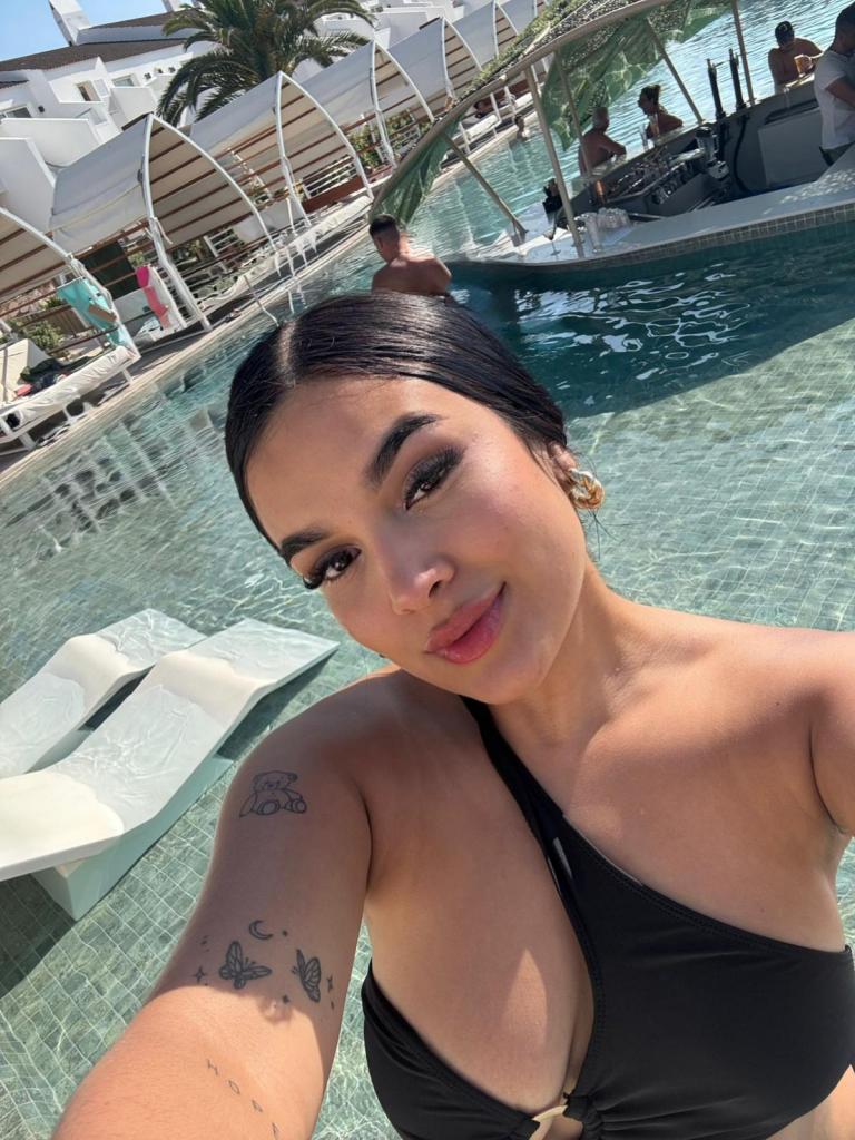 Chica busca chico en Valencia: Chica busca chico