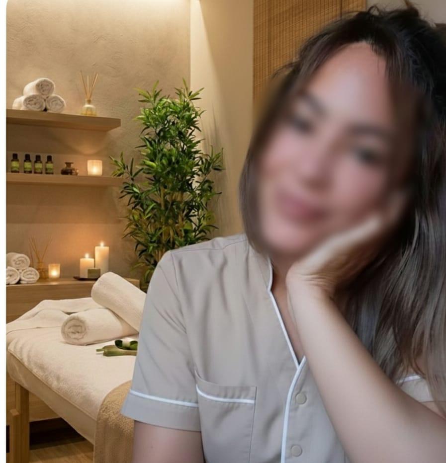 697241271: Chica busca chico en Valencia