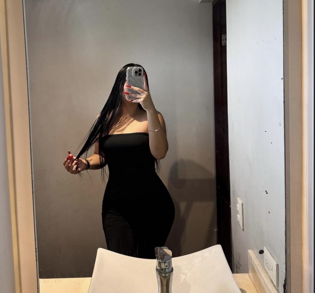 Chica busca chico en Cádiz: 