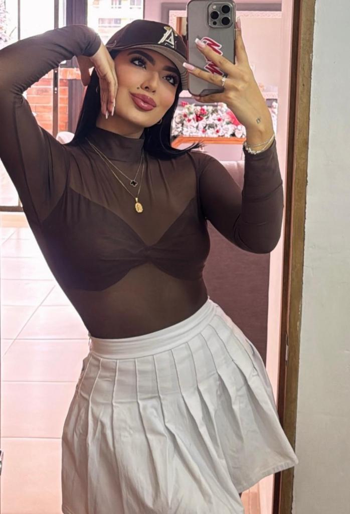 Chica busca chico en Cádiz: 