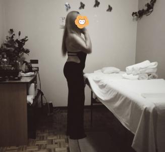 693980644: Chica busca chico en Lugo