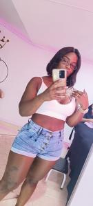 655427059: Chica busca chico en Málaga