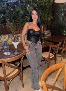 613831654: Chica busca chico en Cádiz