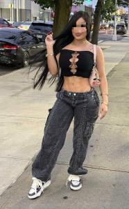 667734716: Chica busca chico en Lérida