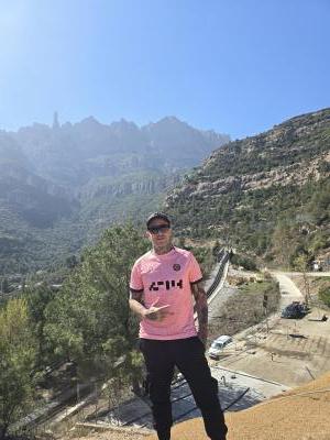 697716864: Chico busca chica en Málaga