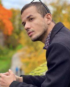 625891548: Chico busca chica en Murcia