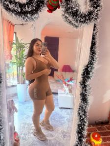 667597362: Chica busca chico en Castellón