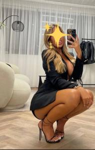 672882872: Chica busca chico en Navarra