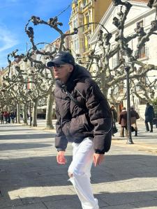 642017023: Chico busca chica en Almería