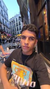 614520794: Chico busca chica en Valladolid