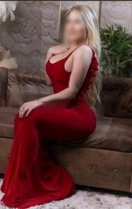 613780846: Chica busca chico en Sevilla