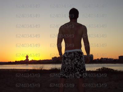 624034349: Chico busca chica en Sevilla