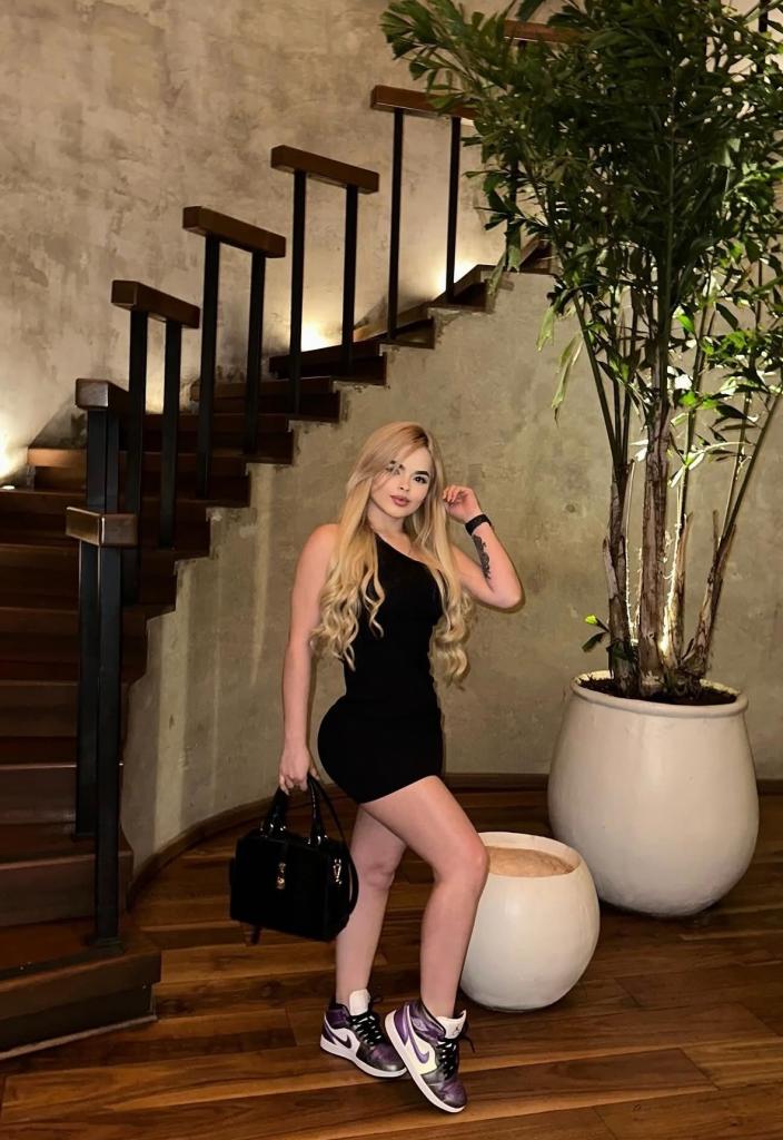 682180510: Chica busca chico en Gerona