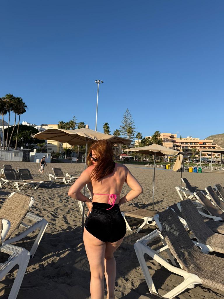 Chica busca chico en Tenerife: 