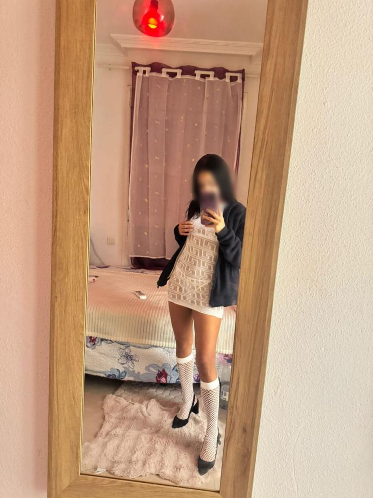 Chica busca chico en Sevilla: 