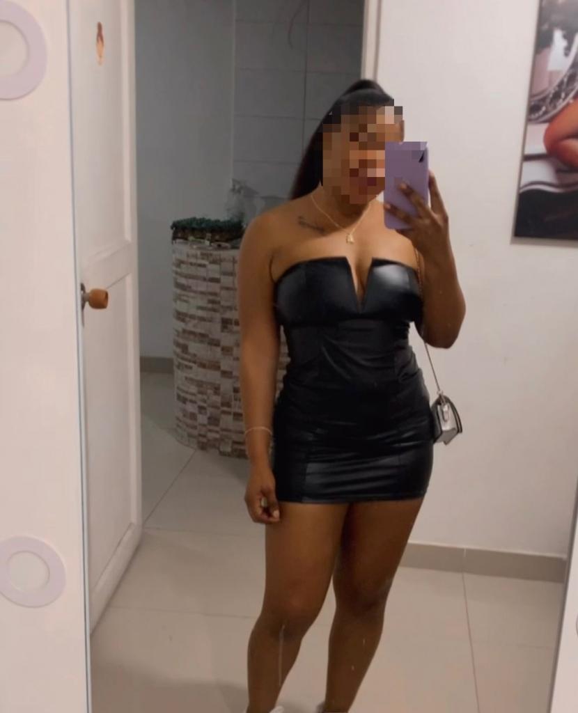 Chica busca chico en Sevilla: 