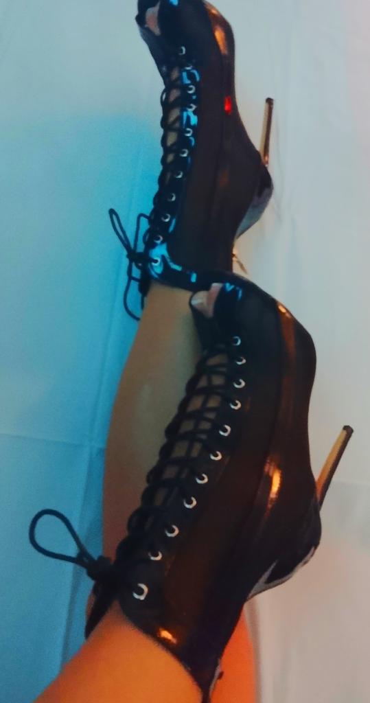 643476789: Chica busca chico en Valladolid