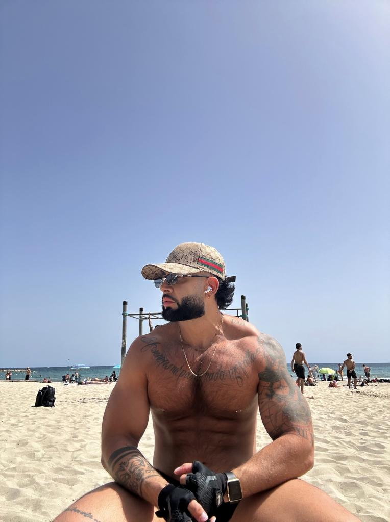 Chico busca chica en Alicante: 