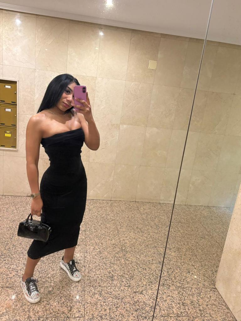 Chica busca chico en Tenerife: 