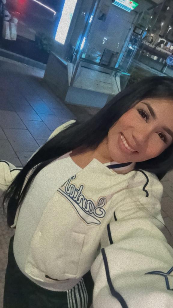 653648043: Chica busca chico en Tenerife