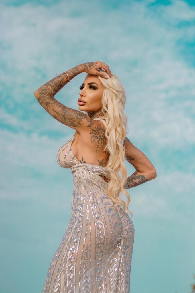 Chica busca chico en Mallorca: 