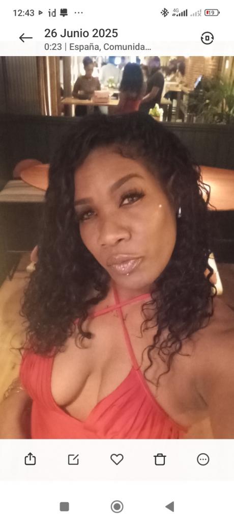 Chica busca chico en Navarra: 