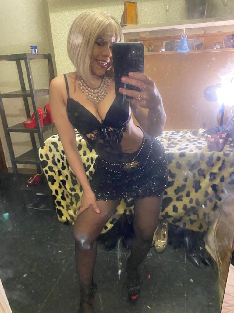 Chica busca chico en Barcelona: 