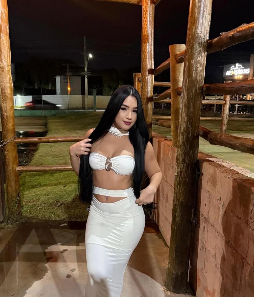 Chica busca chico en Cádiz: 