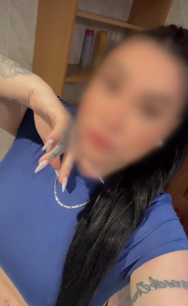 Chica busca chico en Lérida: 