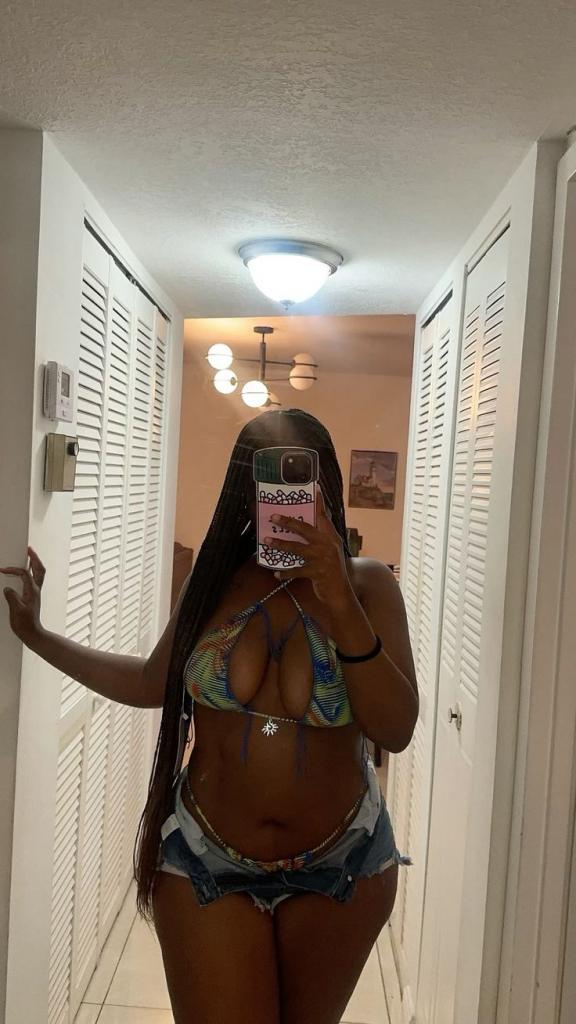 Chica busca chico en León: 