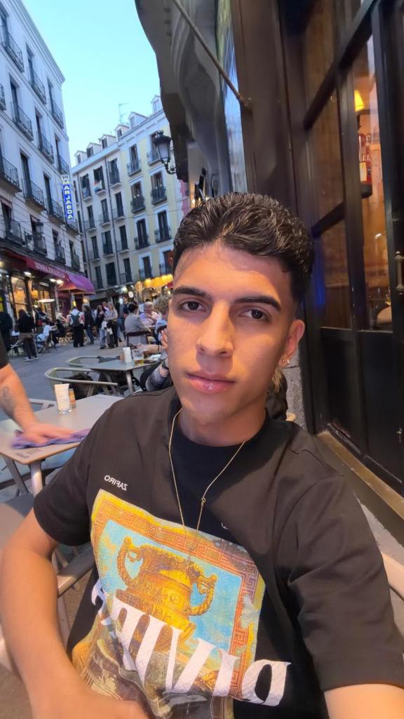 Chico busca chica en Valladolid: 