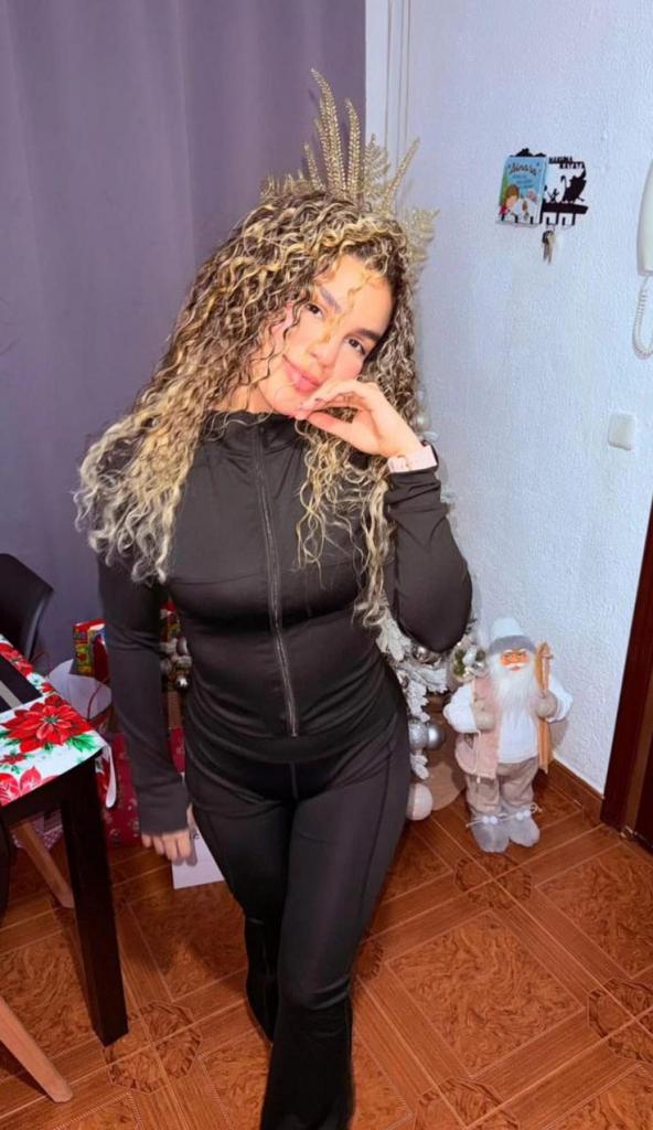 602725884: Chica busca chico en Barcelona