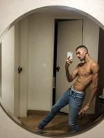 663617087: Chico busca chica en Madrid