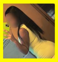 643184829: Chica busca chico en Barcelona