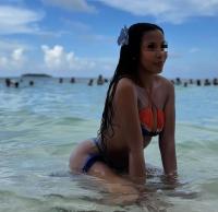 677921721: Chica busca chico en Córdoba