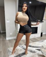 663186087: Chica busca chico en Sevilla