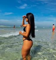 613801225: Chica busca chico en Sevilla